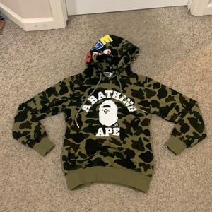 New A Bathing Ape first Camo shark pullover hooded sweatshirt S